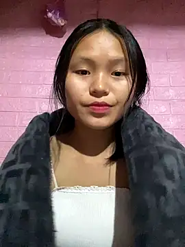 milo bae online show from November 19, 2025, 2:33 am