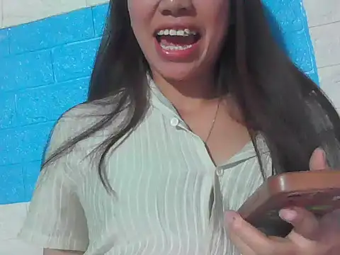 Snapshot of fanchunn chatting on October 27, 2025, 12:53 pm fanchunn online show from October 27, 2025, 12:53 pm