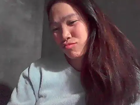 Snapshot of fanchunn chatting on December 3, 2025, 1:20 pm fanchunn online show from December 3, 2025, 1:20 pm