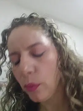 Nina vallon online show from March 9, 2026, 12:53 pm