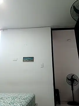 demonicangelic online show from October 25, 2025, 9:42 pm