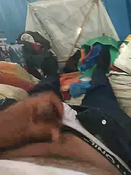 Snapshot of mM0140 chatting on May 25, 2026, 10:43 am mM0140 online show from May 25, 2026, 10:43 am