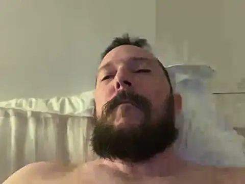 AZOPMOB18999 online show from May 15, 2026, 11:01 pm