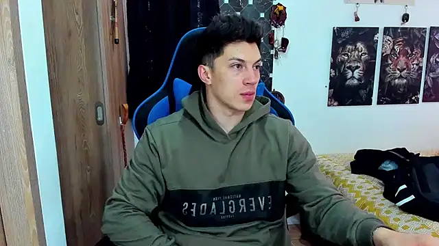 Snapshot of javiersexymann chatting on December 17, 2024, 4:43 pm javiersexymann online show from December 17, 2024, 4:43 pm