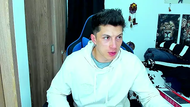 Snapshot of javiersexymann chatting on February 13, 2025, 5:26 am javiersexymann online show from February 13, 2025, 5:26 am