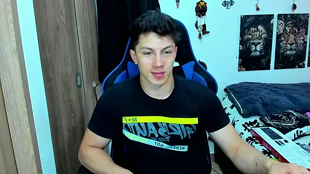 Snapshot of javiersexymann chatting on February 19, 2025, 9:14 pm javiersexymann online show from February 19, 2025, 9:14 pm