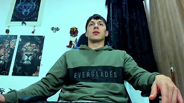 Snapshot of javiersexymann chatting on March 6, 2025, 9:31 pm javiersexymann online show from March 6, 2025, 9:31 pm