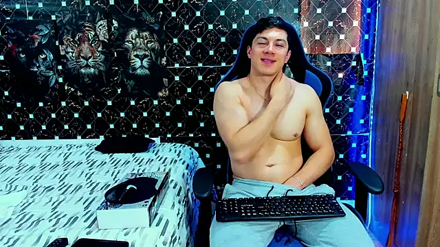 javiersexymann online show from May 29, 2026, 6:50 pm
