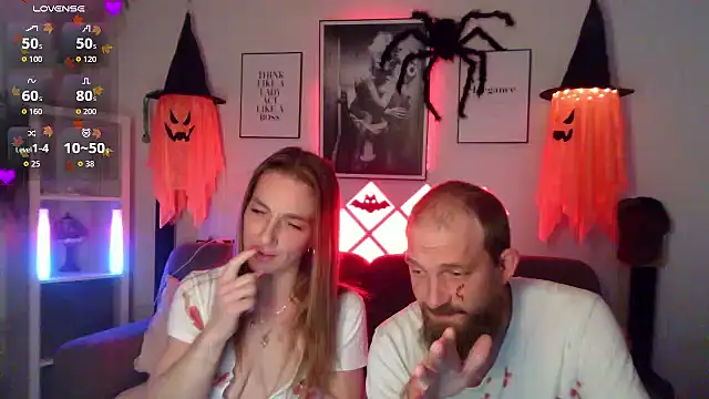 XBellaXundXUweX online show from October 18, 2025, 7:25 pm