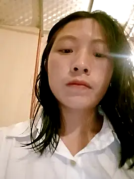 Snapshot of baybytay123 chatting on September 9, 2025, 12:43 am baybytay123 online show from September 9, 2025, 12:43 am
