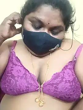 Snapshot of chandana_telugu chatting on October 15, 2025, 6:46 am chandana telugu online show from October 15, 2025, 6:46 am