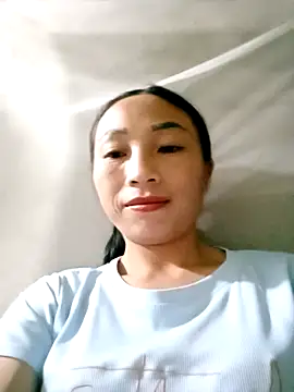 Snapshot of lucybaby00 chatting on October 4, 2025, 2:26 pm lucybaby00 online show from October 4, 2025, 2:26 pm