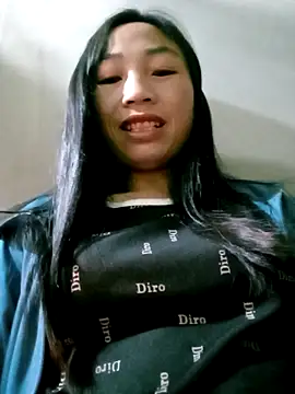 lucybaby00 online show from January 18, 2026, 10:02 pm