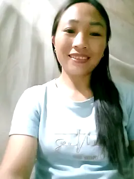 lucybaby00 online show from March 27, 2026, 2:39 pm