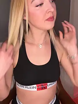 emilypeperoni online show from March 22, 2026, 4:54 pm