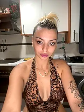 Snapshot of NoeliaGarcia17 chatting on September 16, 2025, 8:21 pm NoeliaGarcia17 online show from September 16, 2025, 8:21 pm