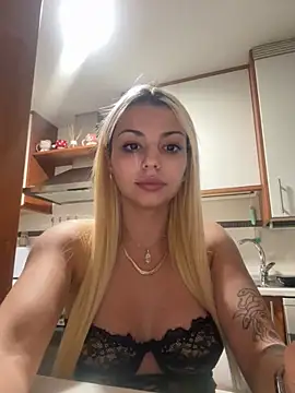Snapshot of NoeliaGarcia17 chatting on September 27, 2025, 10:15 pm NoeliaGarcia17 online show from September 27, 2025, 10:15 pm
