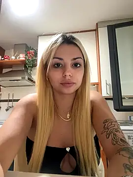 Snapshot of NoeliaGarcia17 chatting on October 13, 2025, 9:04 pm NoeliaGarcia17 online show from October 13, 2025, 9:04 pm