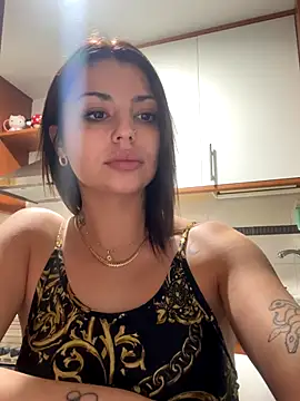 Snapshot of NoeliaGarcia17 chatting on October 18, 2025, 10:21 pm NoeliaGarcia17 online show from October 18, 2025, 10:21 pm