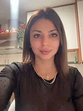 Snapshot of NoeliaGarcia17 chatting on November 4, 2025, 12:32 am NoeliaGarcia17 online show from November 4, 2025, 12:32 am