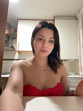 Snapshot of NoeliaGarcia17 chatting on December 2, 2025, 12:05 am NoeliaGarcia17 online show from December 2, 2025, 12:05 am
