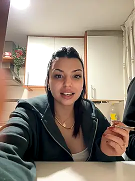 Snapshot of NoeliaGarcia17 chatting on December 2, 2025, 11:00 pm NoeliaGarcia17 online show from December 2, 2025, 11:00 pm