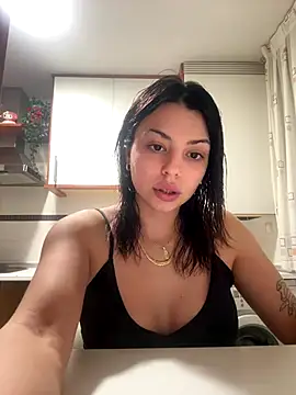 Snapshot of NoeliaGarcia17 chatting on December 14, 2025, 11:31 pm NoeliaGarcia17 online show from December 14, 2025, 11:31 pm