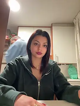 Snapshot of NoeliaGarcia17 chatting on December 23, 2025, 12:08 am NoeliaGarcia17 online show from December 23, 2025, 12:08 am