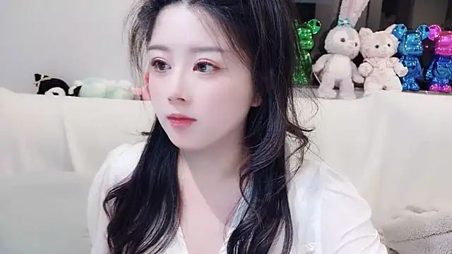 SweetTease2025 online show from April 19, 2026, 4:28 pm