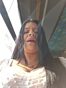 Eiimy pretty online show from September 27, 2025, 8:03 pm