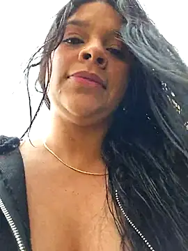 Eiimy pretty online show from October 11, 2025, 8:07 pm