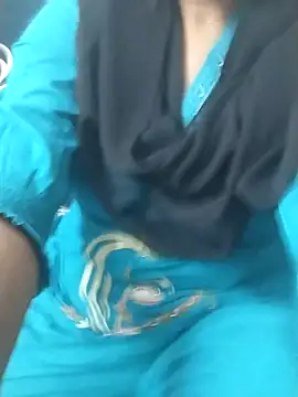 Hotcupale345 online show from February 18, 2026, 12:45 pm