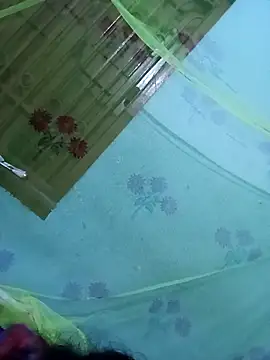 Snapshot of Apkisona8 chatting on September 28, 2025, 5:24 am Apkisona8 online show from September 28, 2025, 5:24 am