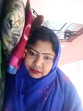 Snapshot of Apkisona8 chatting on May 9, 2026, 6:29 am Apkisona8 online show from May 9, 2026, 6:29 am
