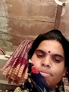Snapshot of Soniya_pandit chatting on April 15, 2026, 9:38 am Soniya pandit online show from April 15, 2026, 9:38 am