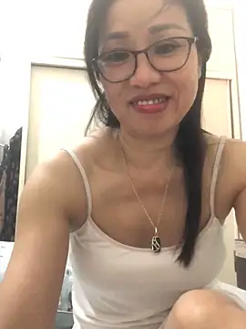 Vitamin sexy online show from September 15, 2025, 12:38 pm