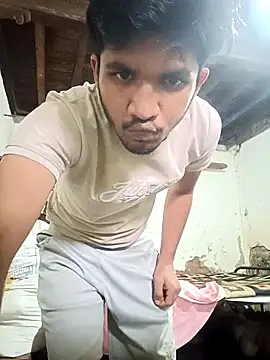 Snapshot of sexofbro chatting on September 28, 2025, 8:42 am sexofbro online show from September 28, 2025, 8:42 am