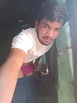 sexofbro online show from February 13, 2026, 9:49 am