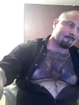  NEREZA  online show from February 1, 2026, 10:19 pm