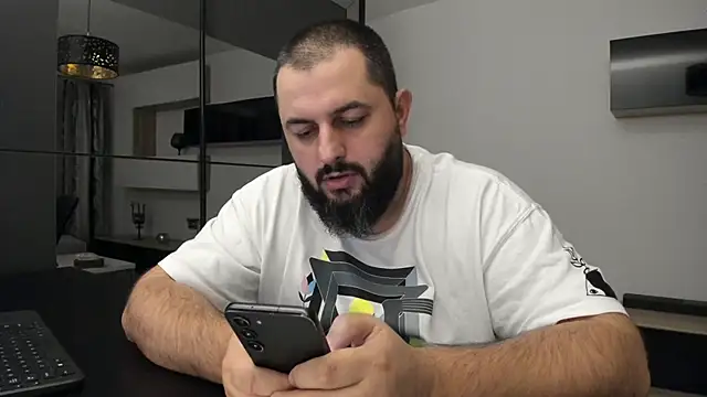 DravenPeak online show from October 3, 2025, 10:07 pm