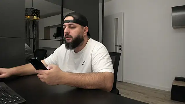 DravenPeak online show from October 25, 2025, 4:46 pm