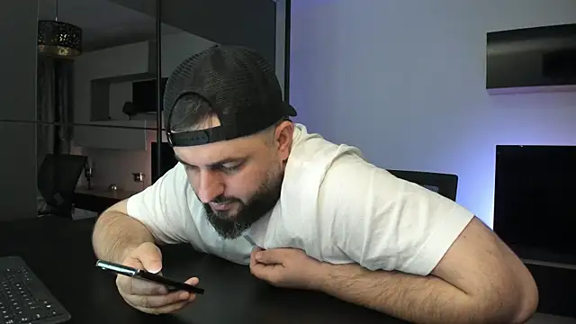 DravenPeak online show from April 18, 2026, 7:07 pm