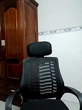  Babyrose  online show from April 3, 2026, 6:22 am