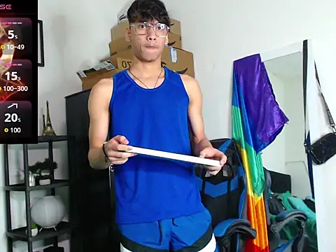 Snapshot of Gael_Jones chatting on September 18, 2025, 6:15 am Gael Jones online show from September 18, 2025, 6:15 am