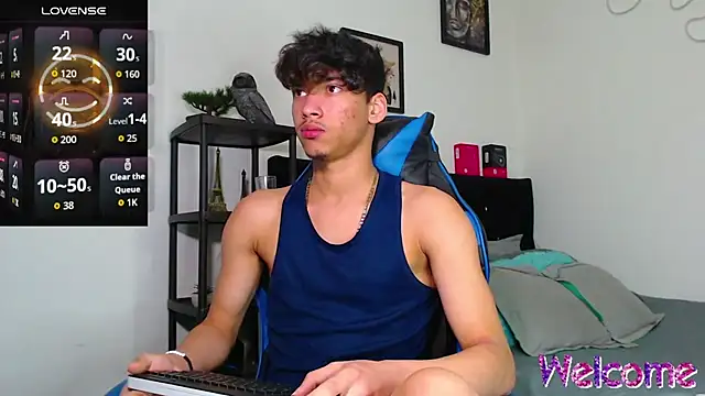 Snapshot of Gael_Jones chatting on November 6, 2025, 4:46 am Gael Jones online show from November 6, 2025, 4:46 am