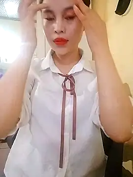 Snapshot of Lissa_xinh09 chatting on September 13, 2025, 6:13 am Lissa xinh09 online show from September 13, 2025, 6:13 am