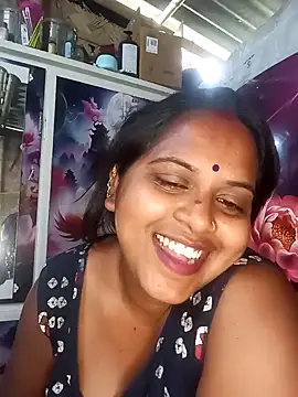 Hot-Show2 online show from March 27, 2026, 8:26 am