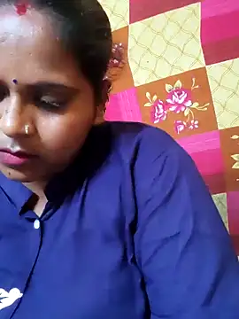 Hot-Show2 online show from April 2, 2026, 7:39 am