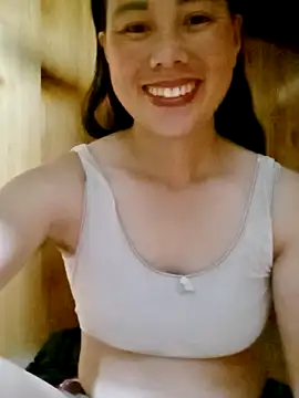 LyyChac online show from September 10, 2025, 7:52 am