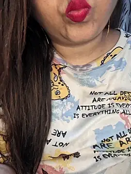 indian-hotmilfs online show from September 14, 2025, 1:10 pm